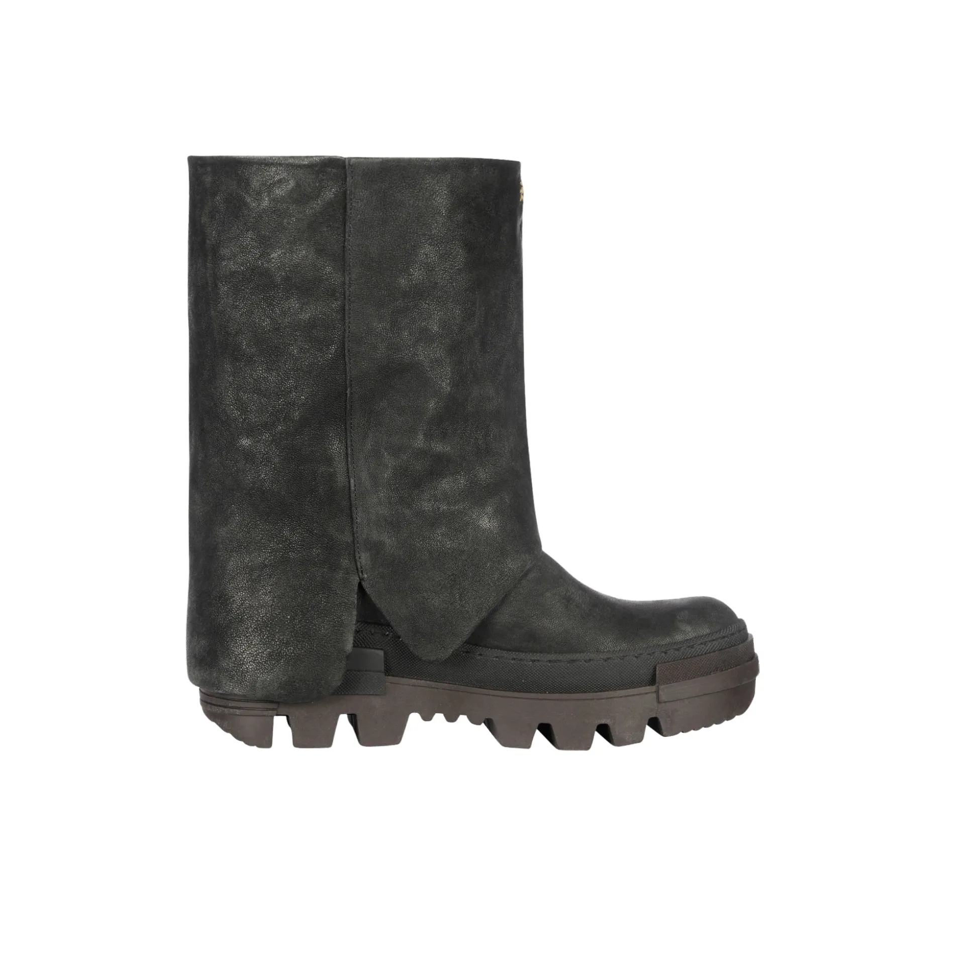 Short Boot Grattato Black